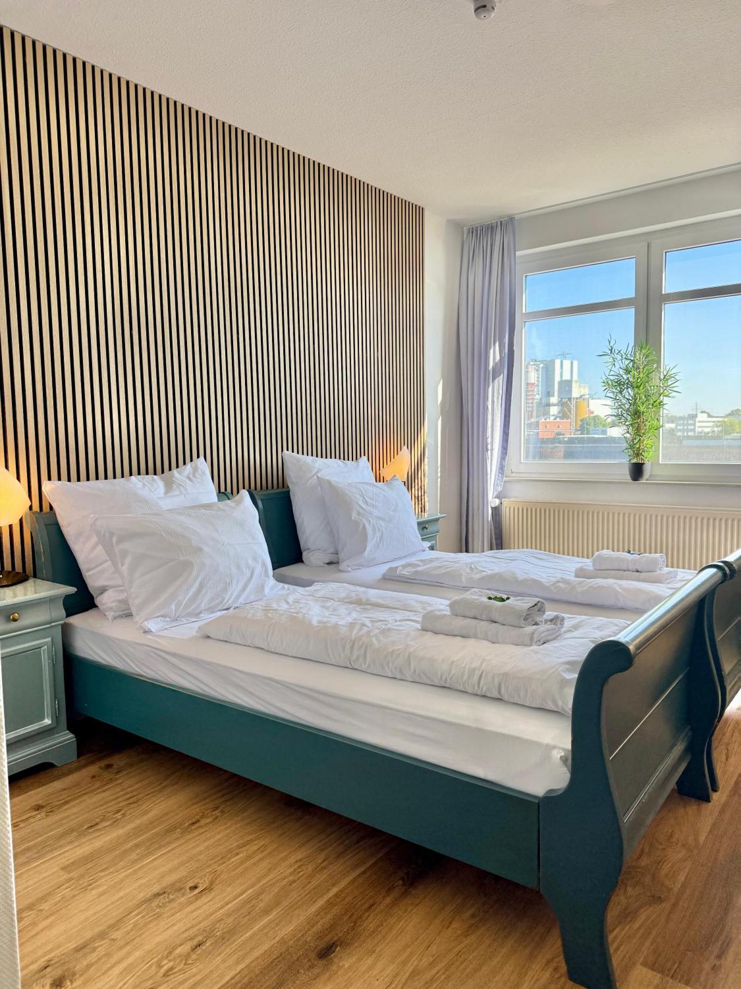 Gaestehaus Weserblick Am Weser-Sandstrand Berne Bagian luar foto